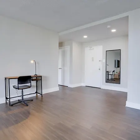 Elegance In Crystal City - Amazing Apartment With Gym Arlington Exterior photo