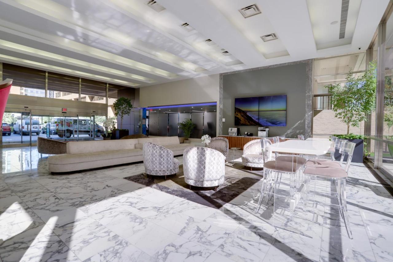 Elegance In Crystal - Amazing With Gym Apartment