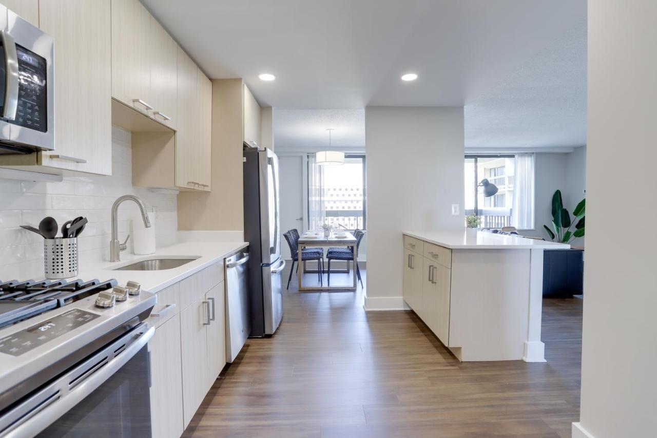 Elegance In Crystal - Amazing With Gym Apartment *